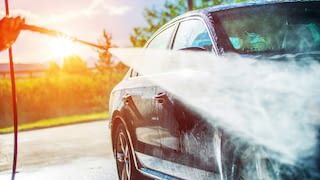 Autowäsche im Sommer